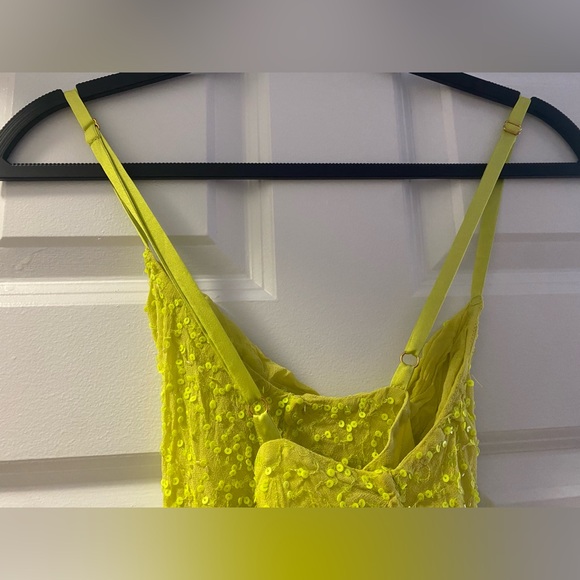 Beautiful yellow sequin Show Me Your Mumu mini dress - worn once size XS - Picture 5 of 7